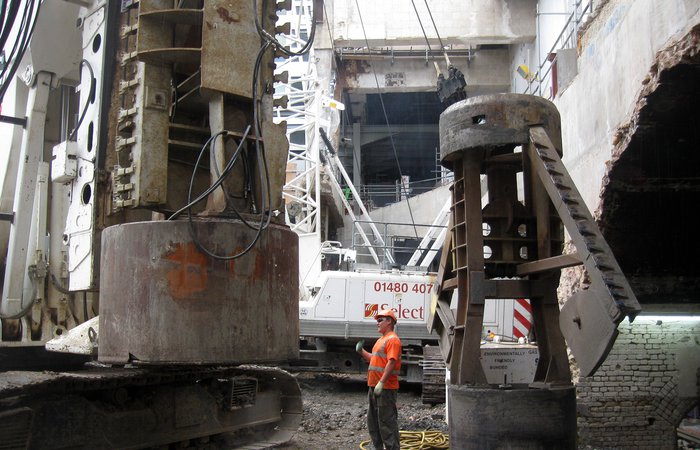 Cannon Place - Under Ream Piles